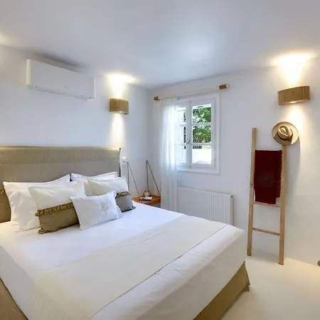 Executive Paros 4 Bedrooms Island Spirit Amazing Sea Views Villa Isterni (Paros)